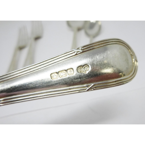 56 - A Canteen of George V silver Cutlery with reeded stems engraved initials, Sheffield 1916, viz: 12 Di... 