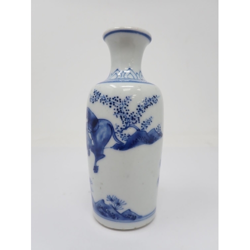 316 - A quantity of Chinese 19th Century and later blue and white China including a bottle-shaped Vase, 10... 