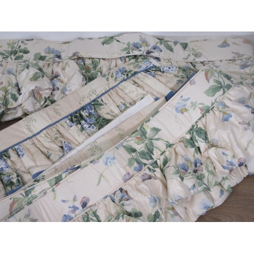 420 - A pair of floral Curtains with tiebacks