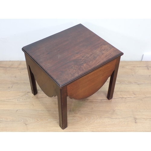 390 - A Georgian mahogany Commode 1ft 8in W x 1ft 6in H