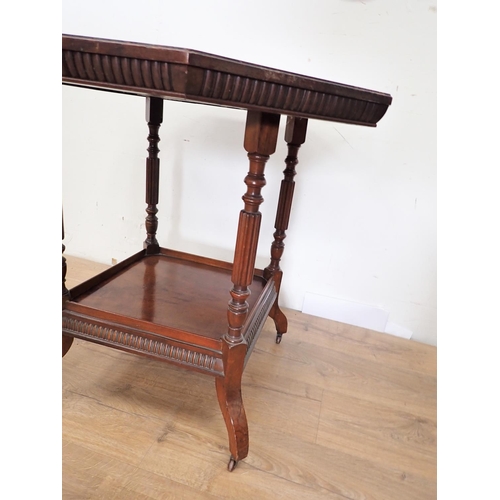 428 - A Victorian walnut octagonal Centre Table 2ft 6in W x 2ft 4in H