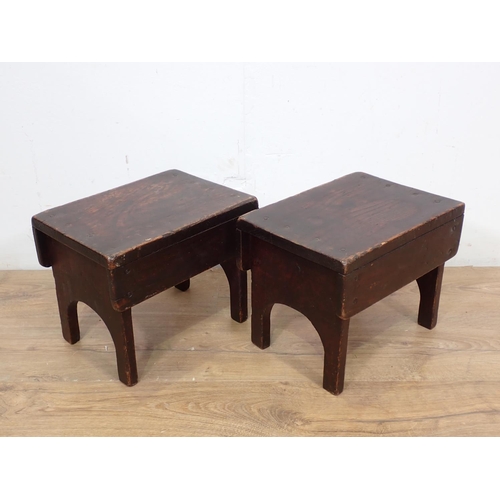 96 - A pair of antique elm boarded Stools 1ft W x 9 1/2in H