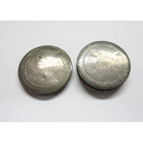 256 - A Georgian silver small circular Pill Box with engraved frieze, maker; J. Taylor