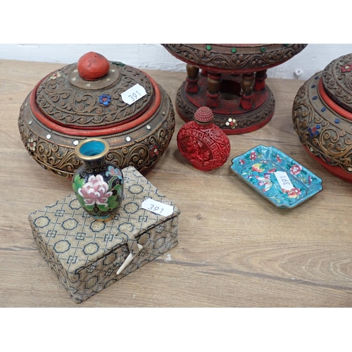 391 - Cinnabar Scent Bottle, Comport, pair of lidded Bowls, enamel Dish, two Frog Vases