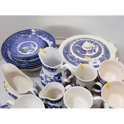 429 - A quantity of blue and white Tea and Dinner ware