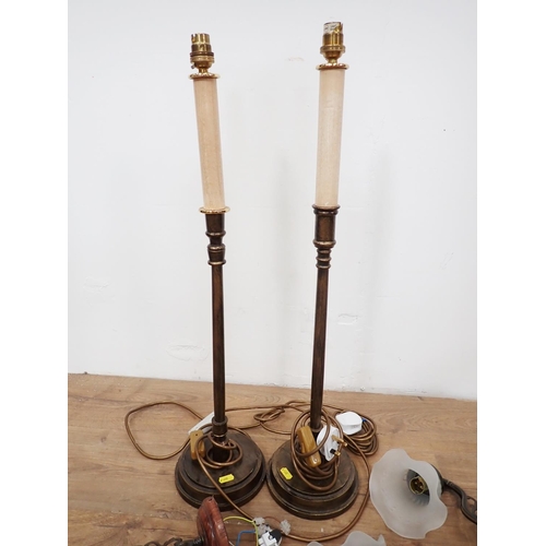 607 - A pair of Table Lamps 2ft 5in H and five Wall Lights with glass shades (passed PAT test)