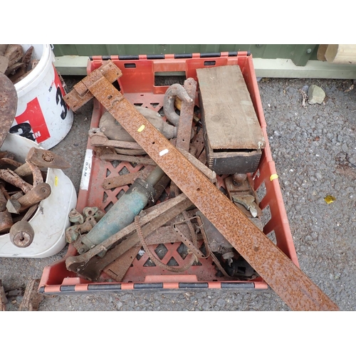 531 - A quantity of Tools including Spades, Hand Drills, Planes, a cast iron Fender, etc.