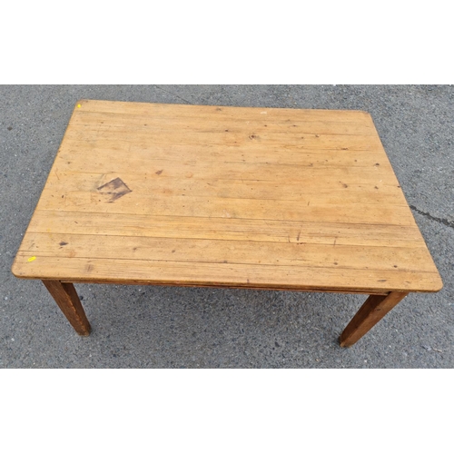 109 - A Victorian pine Farmhouse Table fitted drawer to each end mounted upon square cut tapering supports... 