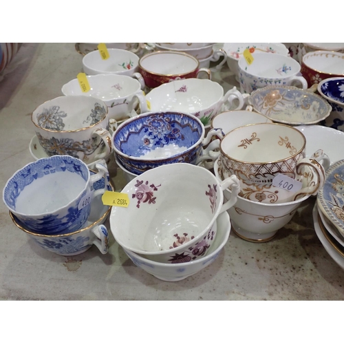 400 - A collection of 18th and 19th Century Tea Cups and Bowls including Salopian blue and white example