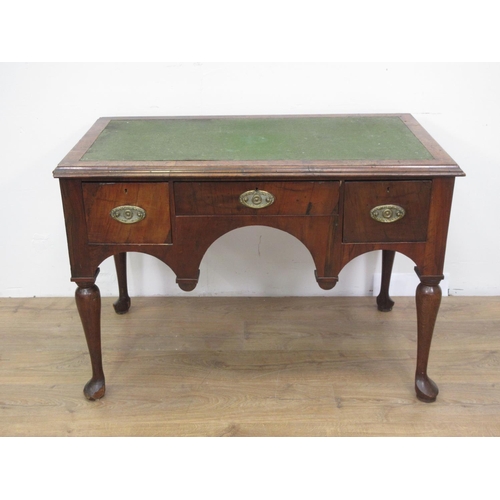 566 - A Georgian walnut Writing Desk fitted three drawers mounted upon cabriole supports and pad feet 3ft ... 