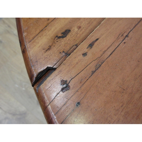 589 - A Georgian mahogany and inlaid Pembroke Table single end drawer on square cut supports 3ft W x 2ft 4... 