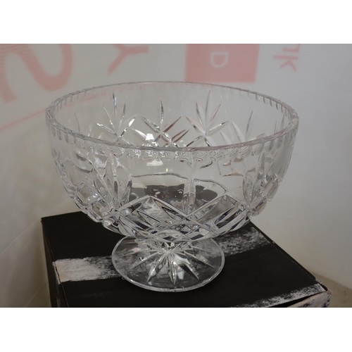 364 - A boxed Gleneagles Crystal Bowl, another cut glass Bowl and a pair of cut glass Decanters