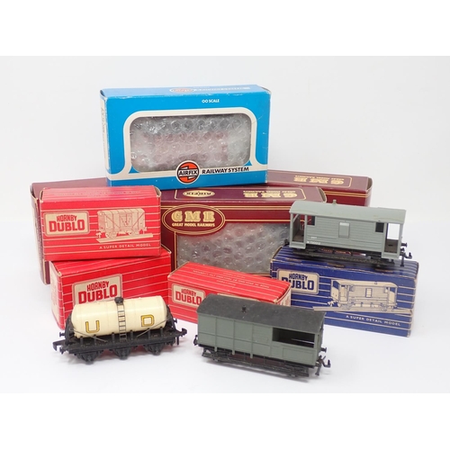 188 - Three boxed Airfix 00 gauge Wagons including Shell Petrol Tankers, a boxed Dapol Ventilated Van, a b... 