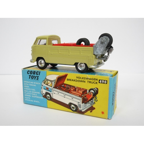 214 - A boxed Corgi Toys No.490 Volkswagen Breakdown Truck