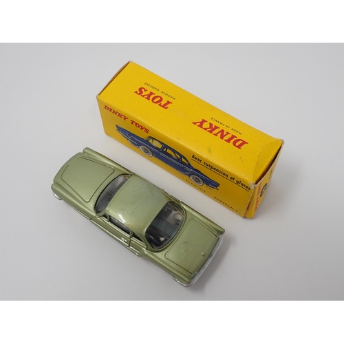 266 - A boxed French Dinky Toys No.543 metallic green Renault Floride