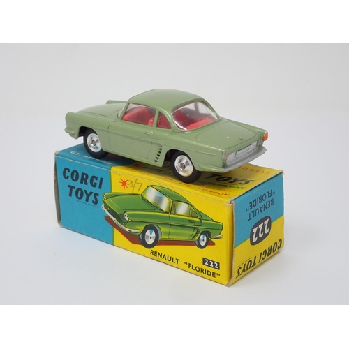 289 - A boxed Corgi Toys No.222 Renault Floride