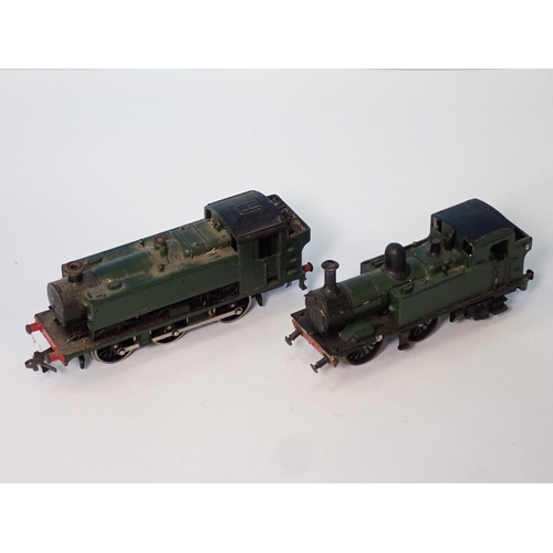 333 - A kit built 00 gauge Collett Class Locomotive and Tender in G.W.R green livery, a kit built 0-6-2 G.... 