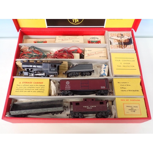 367 - A boxed Trix Twin 00 gauge American Freight Train Set including 0-4-0 Locomotive and Tender with thr... 