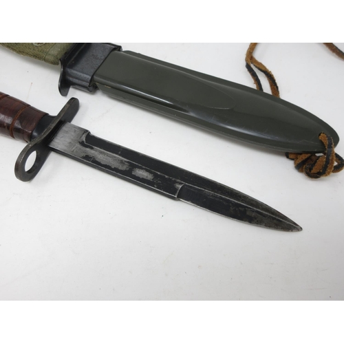 554 - A US Army M8A1 Bayonet