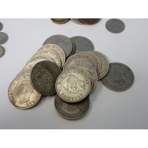 583 - A collection of British Coins to include an 1889 Crown, 1816 Shilling, a quantity of silver Threepen... 