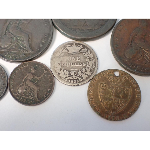 585 - A George III Cartwheel Two Pence along with a selection of early Coppers to include a 1750 Half Penn... 