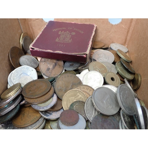 586 - A collection of British and World Coins and Notes to include a 1935 Crown, a quantity of pre 47 silv... 