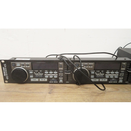 607 - A Tascam CD-X1500 dual DJ CD Player and Control Panel (Passed PAT)