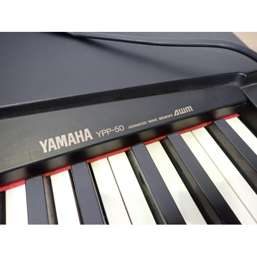 662 - A Yamaha YPP-50 Electric Piano (no stand) and a Roland JV-30 Electric Keyboard