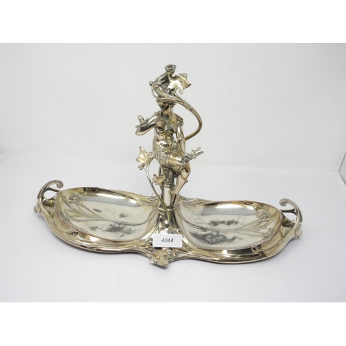 844 - A WMF Jugendstil silver plated Figural Dish with entwined ivy leaf