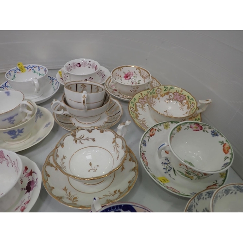 358 - Assorted Victorian and later Tea Cups and Saucers, various designs