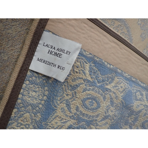 517 - A Laura Ashley Rug