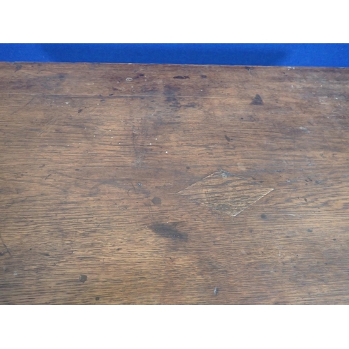 503 - An oak small Kitchen Table 3ft W x 2ft 6in H and a Coffee Table 3ft 10in W x 1ft 6in H