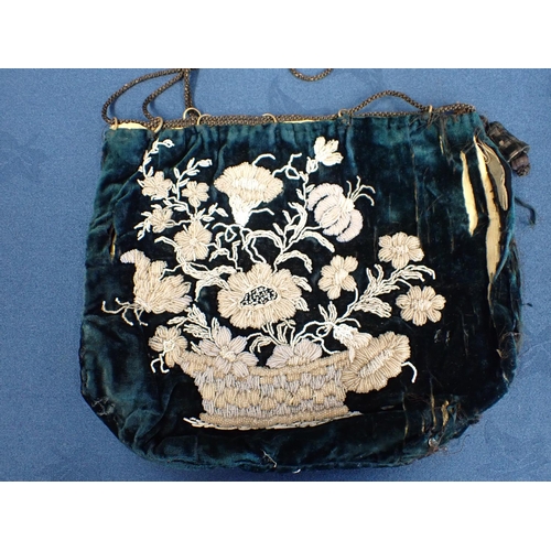 308 - A collection of antique and vintage Purses/Evening bags, mostly beaded including; a 19th Century gre... 