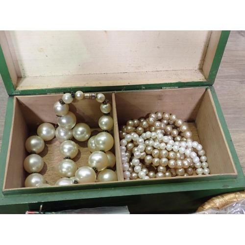 277 - A large quantity of Costume Jewellery, simulated pearls, etc