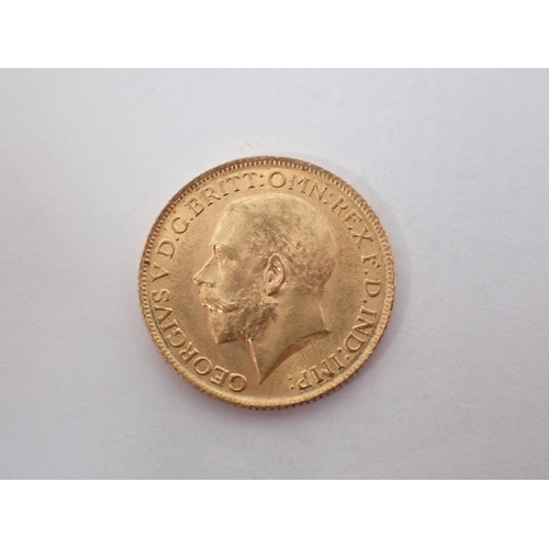 369 - George V, Sovereign, 1915