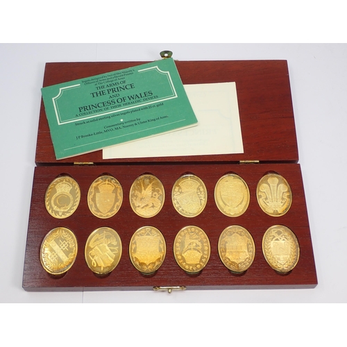 410 - A collection of mainly modern Royal Mint uncirculated sets and individual coins, to include uncircul... 