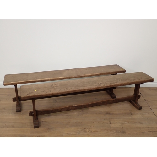 789 - An oak Refectory Table 5ft 6in L x 2ft 6in H and a pair of Benches