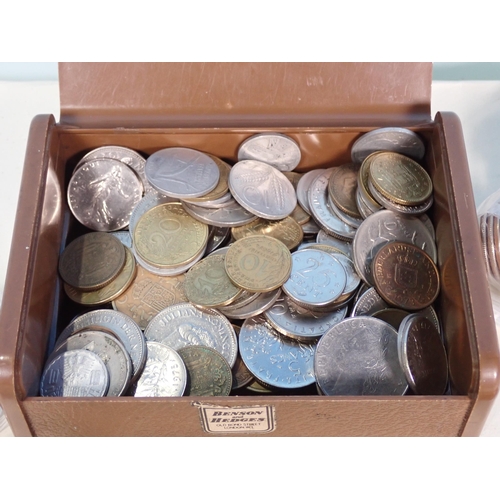 291 - A collection of British & World Coins to include a 1972 silver Dollar, a 1797 Cartwheel Penny, Austr... 