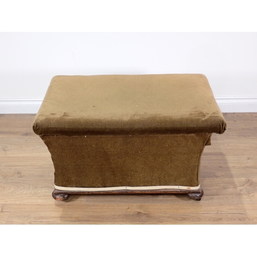 351 - A 19th Century concave Ottoman on mahogany feet 2ft 5in W x 1ft 5in H