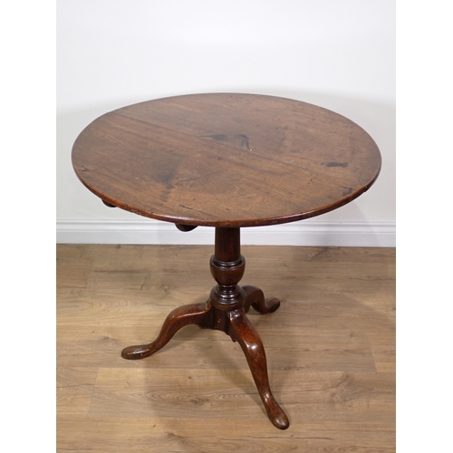 49 - A George III mahogany Pillar Table on barrel turned column and tripod base 2ft 6in D x 2ft 4in H