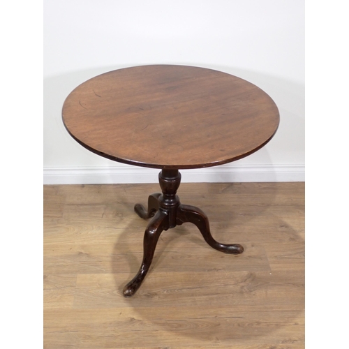 552 - A Georgian mahogany Pillar Table with single piece top on barrel turned column and tripod base 2ft 8... 