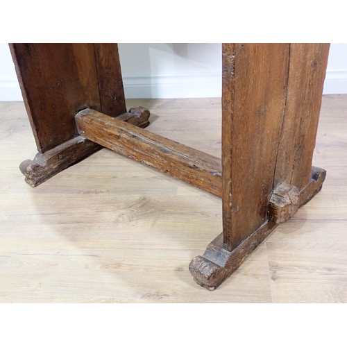 694 - A 17th Century oak Monks Bench, with adjustable oval top 4ft 4in W x 2ft 6in H