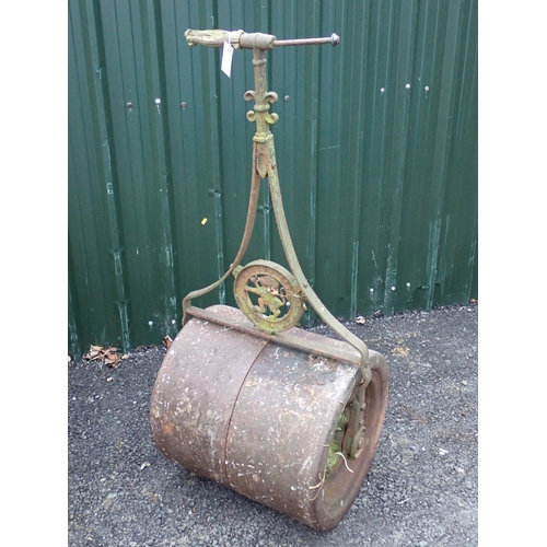 745 - A large Victorian Garden Roll and a brass single Bed