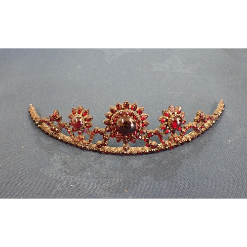 197 - A Garnet Tiara set in white metal