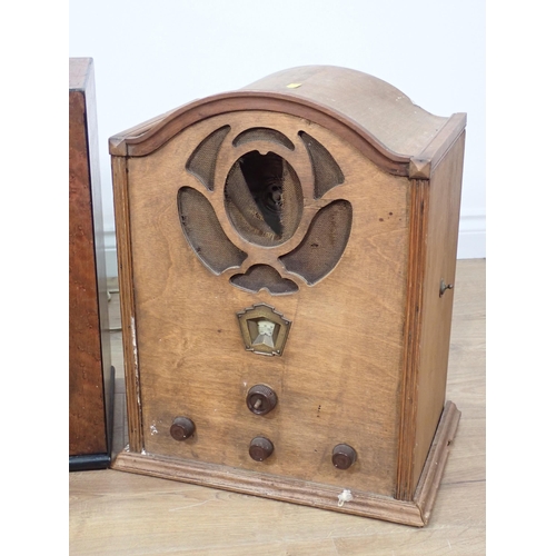 23 - A Hacker 'Mayflower II' vintage wooden Radio, an Art Deco vintage wooden Radio and another