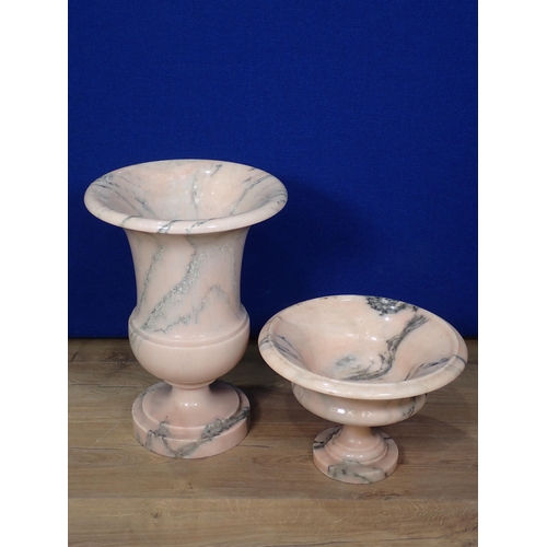 465 - A marble flare rimmed Urn 1ft 4in H and a Tazza 8in H A/F