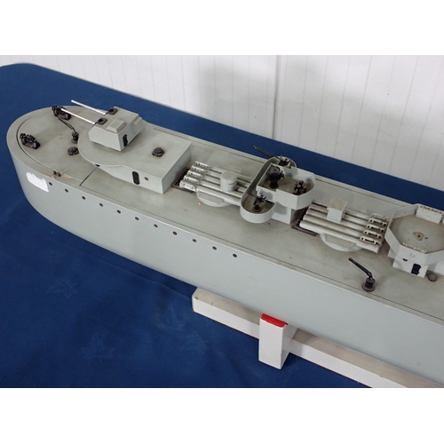 169 - An electric scratch built Model of a Naval Destroyer 4ft L x 1ft 5in H