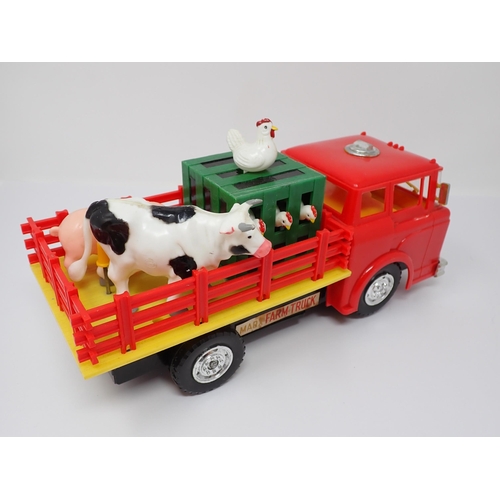 177 - A boxed battery operated Marx Farm Truck