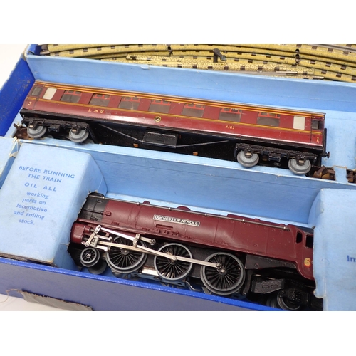 213 - A Hornby-Dublo 00 gauge 3-rail 'Duchess of Atholl' Passenger Set in damaged box