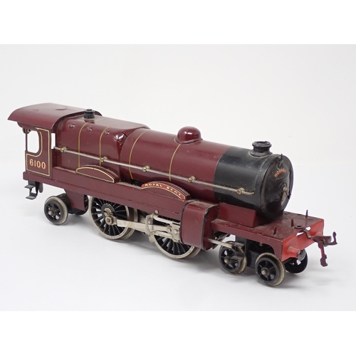 241 - An unboxed Hornby 0 gauge clockwork No.2 4-4-2 Locomotive 'Royal Scot' with boxed Tender